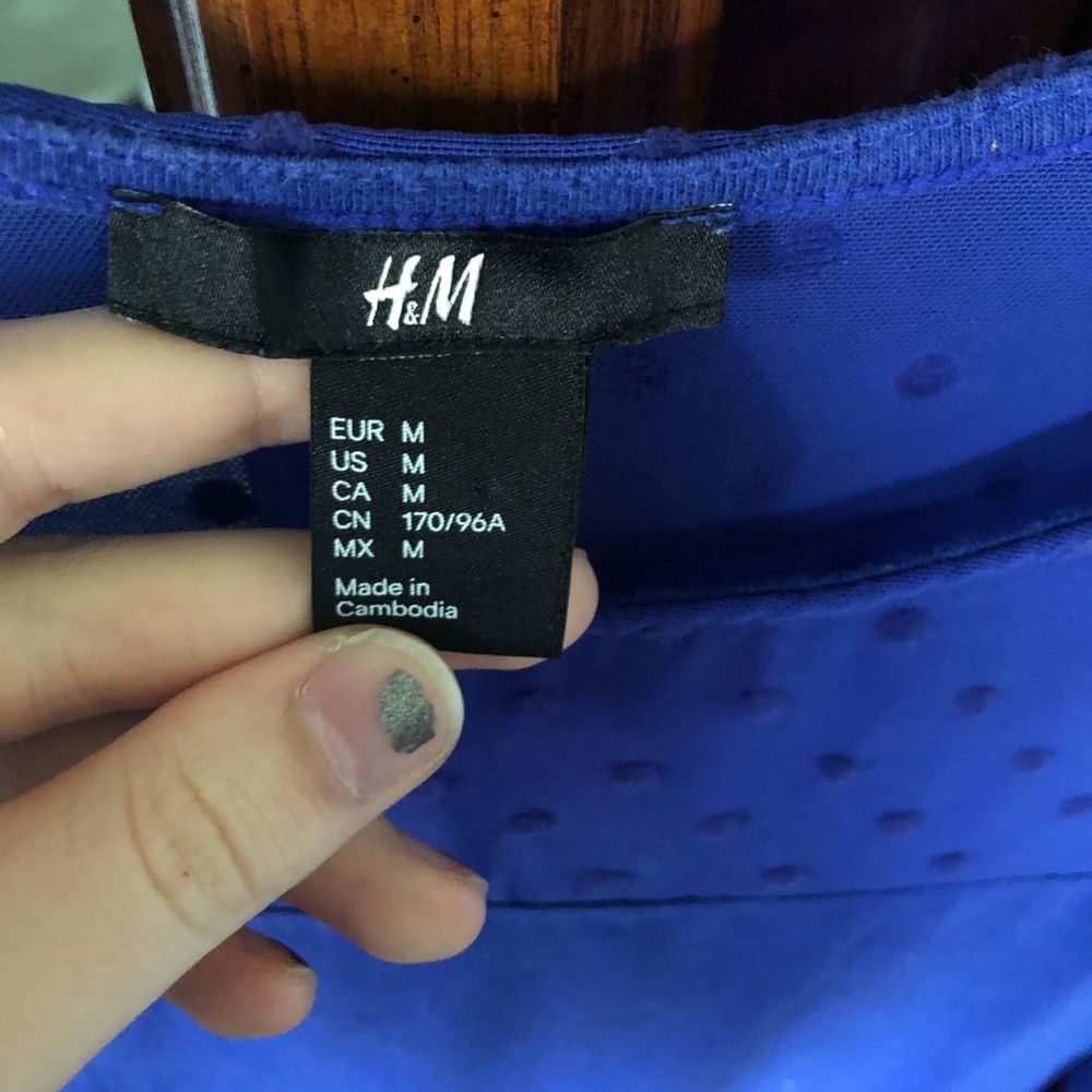 Blue Top - Picture 2 of 4